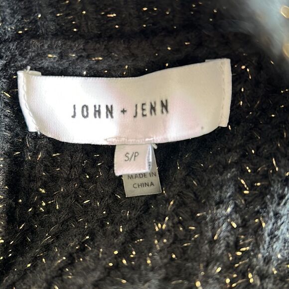 JOHN + JENN METALLIC KNIT V-NECK SWEATER - Picture 6 of 6
